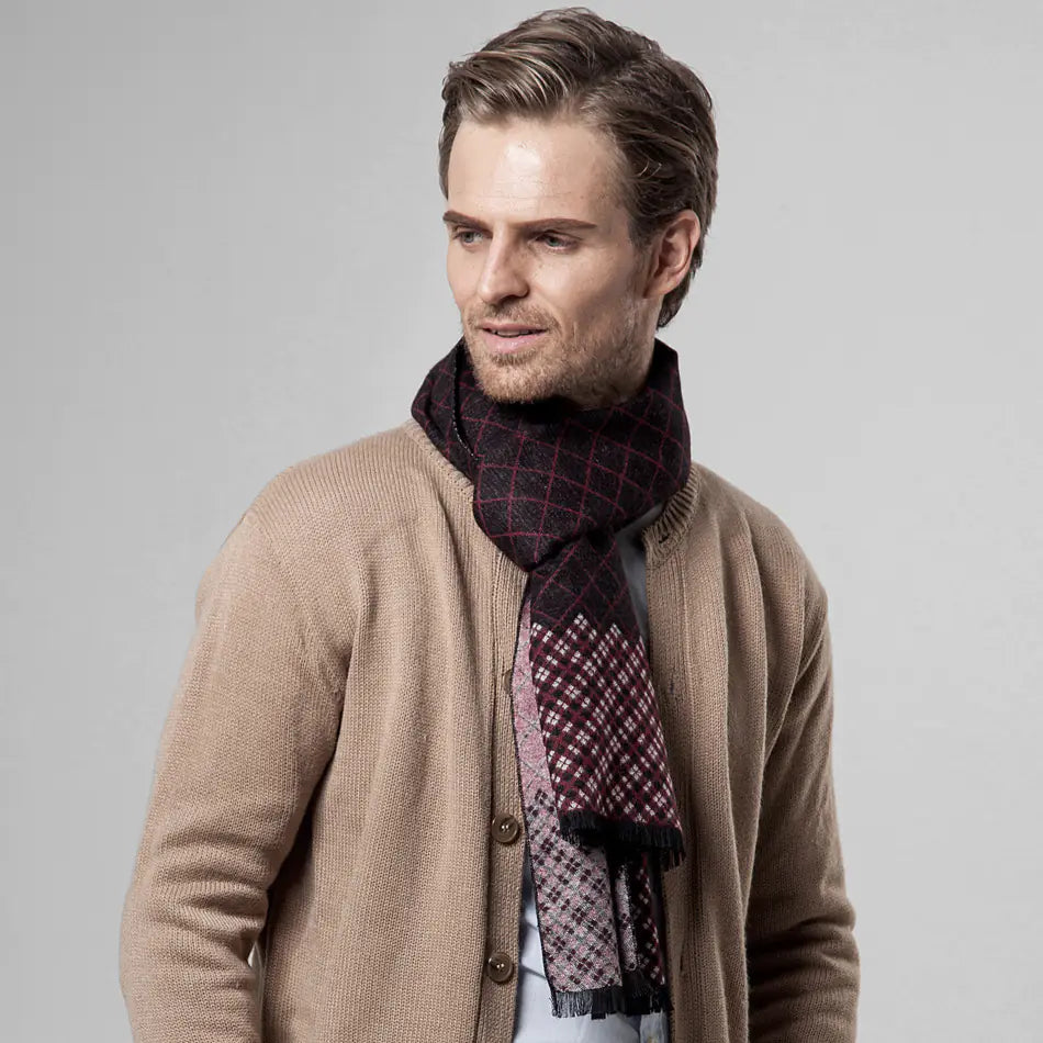 Classic Plaid Scarf for Men - Warm and Stylish